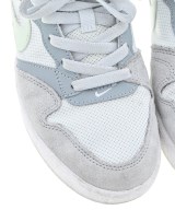 NIKE（ナイキ）スニーカー グレー サイズ:23.5cm レディース/2200603284120