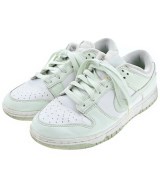 NIKE スニーカー