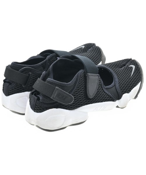 NIKE（ナイキ）スニーカー 黒 サイズ:25cm レディース/2200606714044