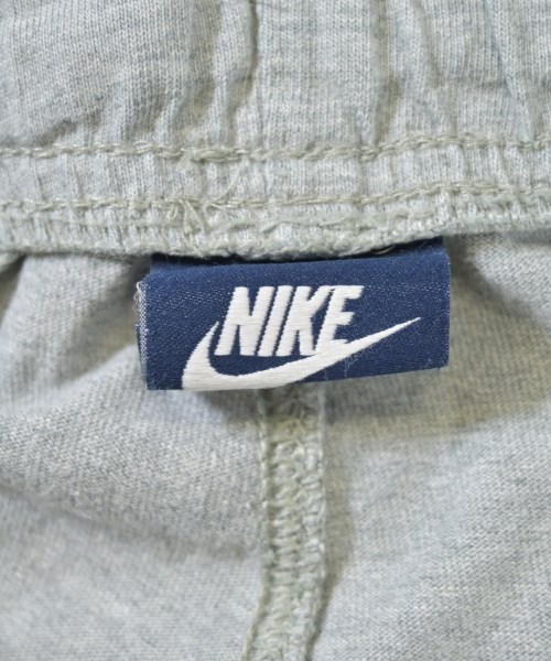 NIKE（ナイキ）ショートパンツ グレー サイズ:L レディース/2200611151056