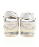 NIKE（ナイキ）その他 ベージュ サイズ:25cm レディース/2200609253076