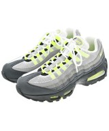 NIKE スニーカー