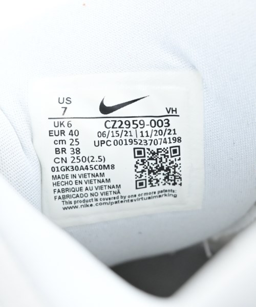 NIKE（ナイキ）スニーカー 白 サイズ:25cm レディース/2200612187146
