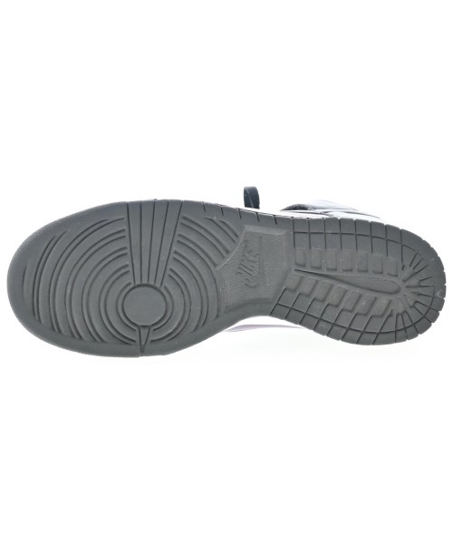 NIKE（ナイキ）スニーカー 黒 サイズ:27.5cm メンズ/2200612441101