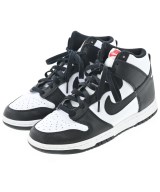 NIKE（ナイキ）スニーカー 黒 サイズ:25cm レディース/2200612457102