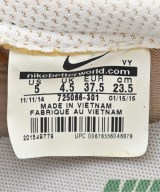 NIKE（ナイキ）スニーカー 緑 サイズ:23.5cm レディース/2200608267364