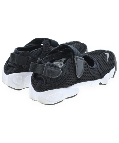 NIKE（ナイキ）スニーカー 黒 サイズ:25cm レディース/2200608854014