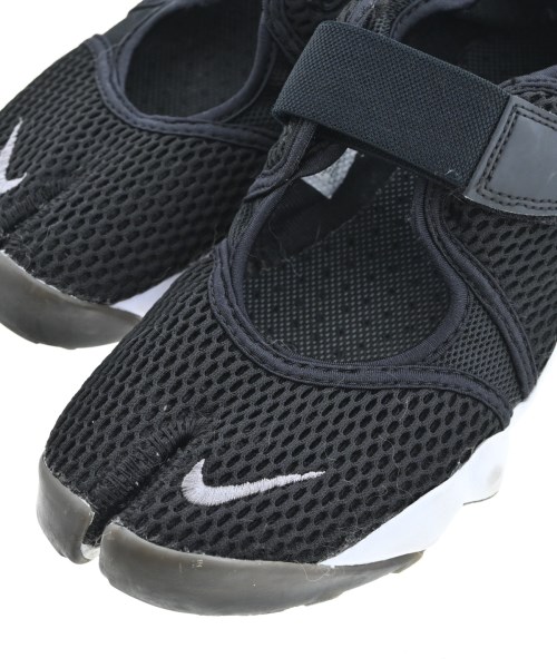 NIKE（ナイキ）スニーカー 黒 サイズ:25cm レディース/2200608854014