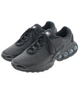 NIKE スニーカー