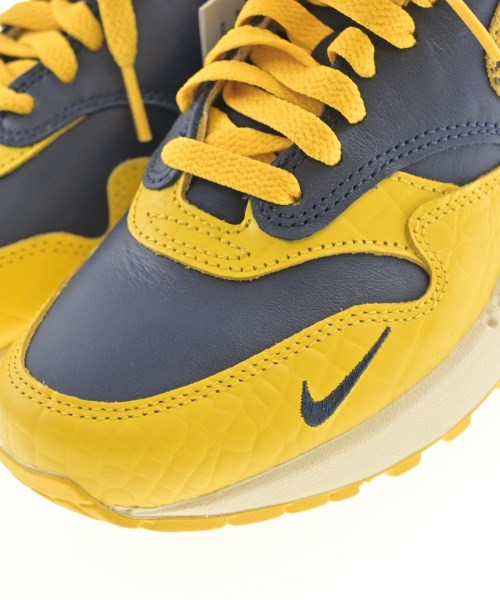 NIKE（ナイキ）スニーカー 黄 サイズ:23.5cm レディース/2200613295048
