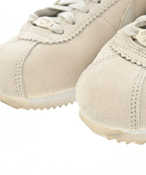 NIKE（ナイキ）スニーカー ベージュ サイズ:22.5cm レディース/2200613640022