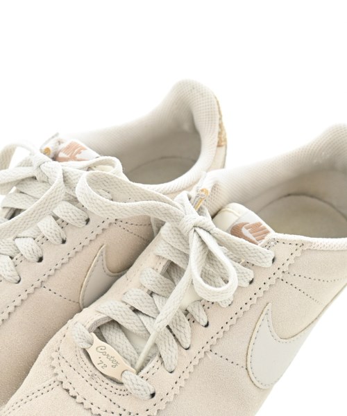 NIKE（ナイキ）スニーカー ベージュ サイズ:22.5cm レディース/2200613640022