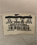 NIKE（ナイキ）スニーカー ベージュ サイズ:22.5cm レディース/2200613640022