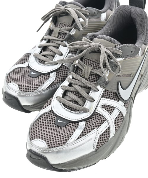 NIKE（ナイキ）スニーカー グレー サイズ:26cm メンズ/2200615534053