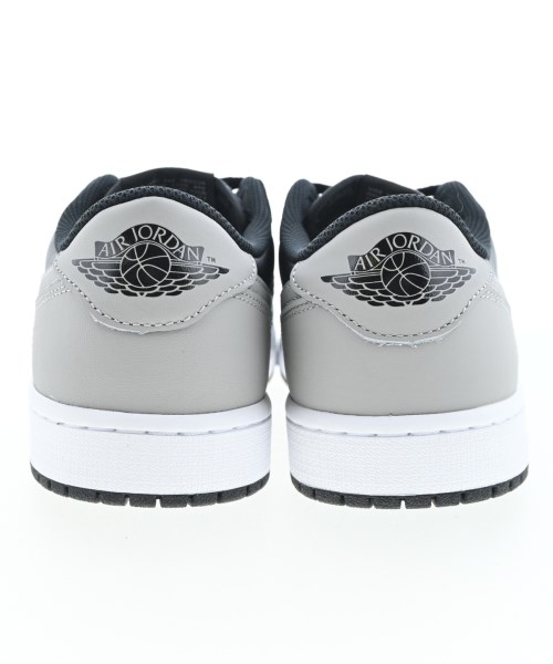 NIKE（ナイキ）スニーカー グレー サイズ:27cm メンズ/2200615838045