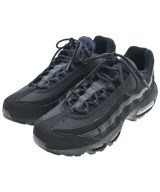 NIKE スニーカー