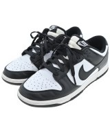 NIKE スニーカー