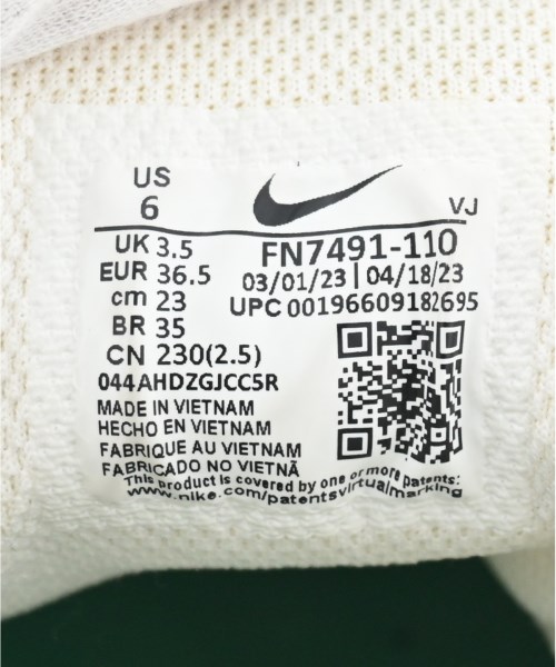 NIKE（ナイキ）スニーカー 白 サイズ:23cm レディース/2200608016092