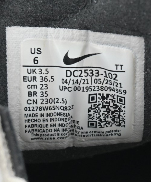 NIKE（ナイキ）スニーカー グレー サイズ:23cm レディース/2200614193060