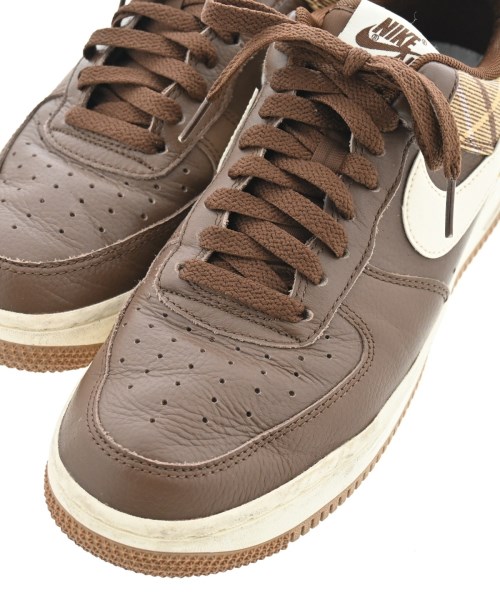 NIKE（ナイキ）スニーカー 茶 サイズ:26cm メンズ/2200614674040