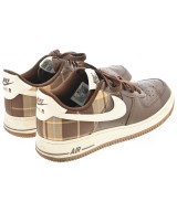 NIKE（ナイキ）スニーカー 茶 サイズ:26cm メンズ/2200614674040