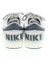 NIKE（ナイキ）スニーカー グレー サイズ:28.5cm メンズ/2200618638031