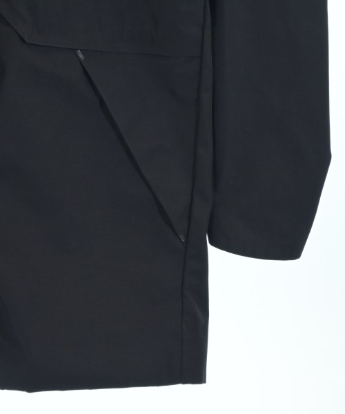 NIKE（ナイキ）マウンテンパーカー 黒 サイズ:M メンズ/2200619252021