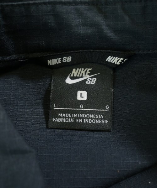 NIKE（ナイキ）ブルゾン 紺 サイズ:L メンズ/2200619364182