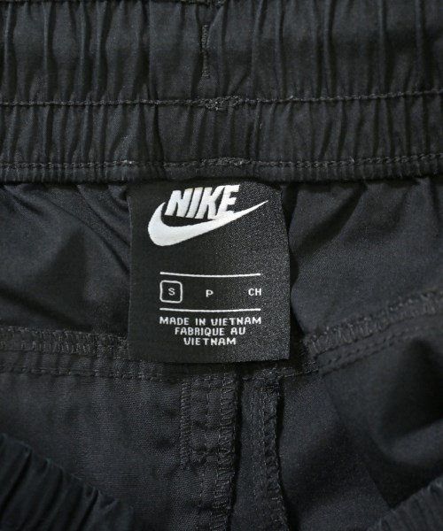 NIKE（ナイキ）カーゴパンツ 黒 サイズ:S メンズ/2200614606171