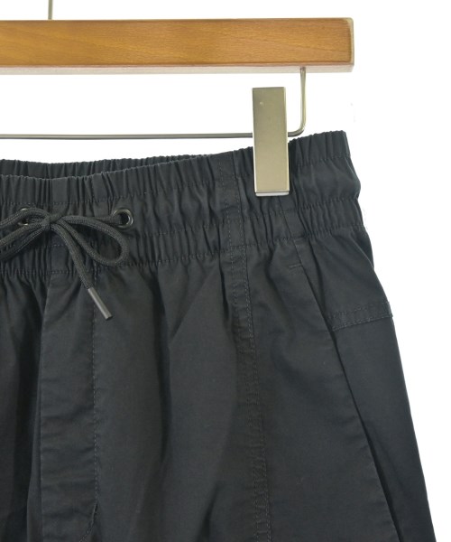 NIKE（ナイキ）カーゴパンツ 黒 サイズ:S メンズ/2200614606171
