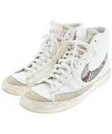 NIKE スニーカー