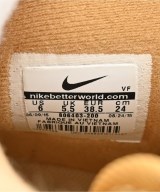 NIKE（ナイキ）スニーカー ベージュ サイズ:24cm レディース/2200618340071