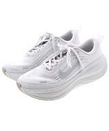 NIKE スニーカー