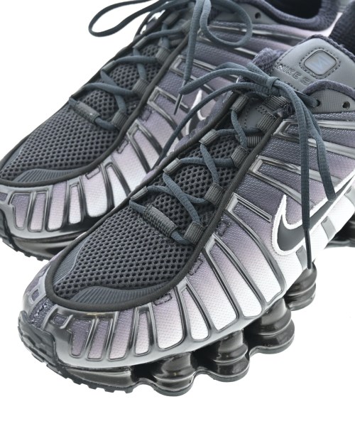 NIKE（ナイキ）スニーカー 黒 サイズ:27.5cm メンズ/2200618415120