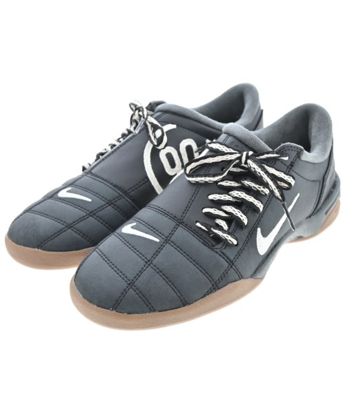 NIKE スニーカー