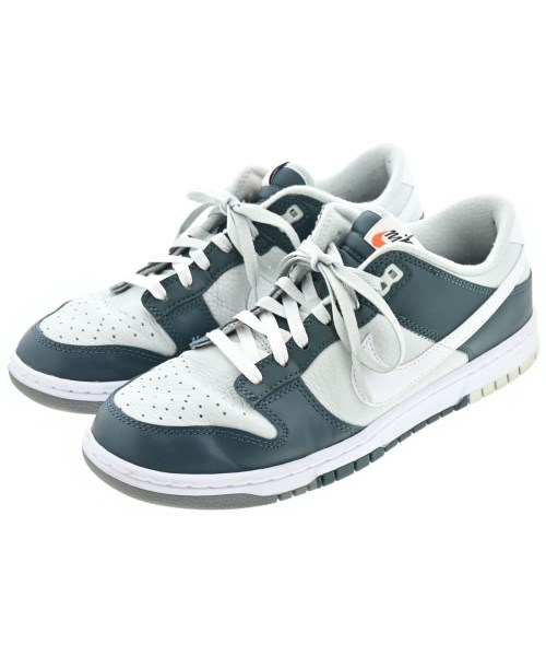 NIKE スニーカー