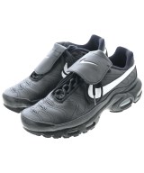 NIKE スニーカー