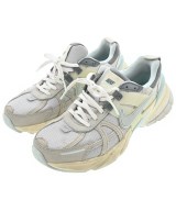 NIKE スニーカー