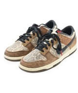 NIKE スニーカー