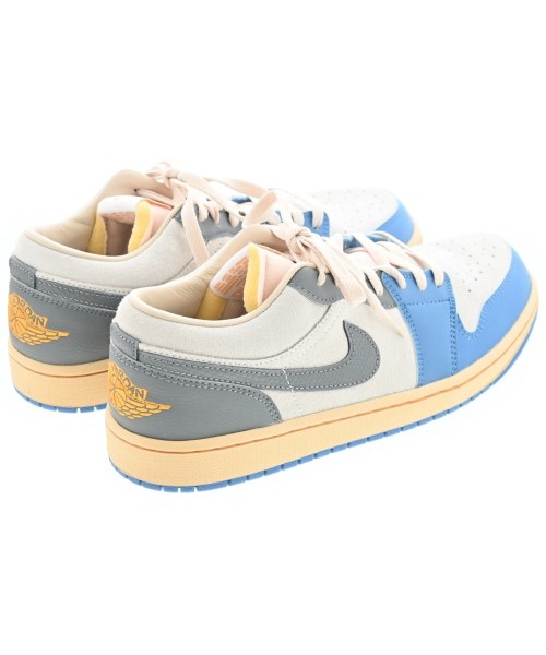 NIKE（ナイキ）スニーカー ベージュ サイズ:27cm メンズ/2200601586097
