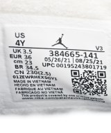 NIKE（ナイキ）スニーカー 白 サイズ:23cm レディース/2200601763092