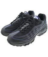 NIKE スニーカー