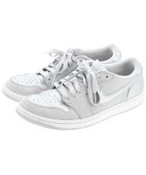 NIKE スニーカー