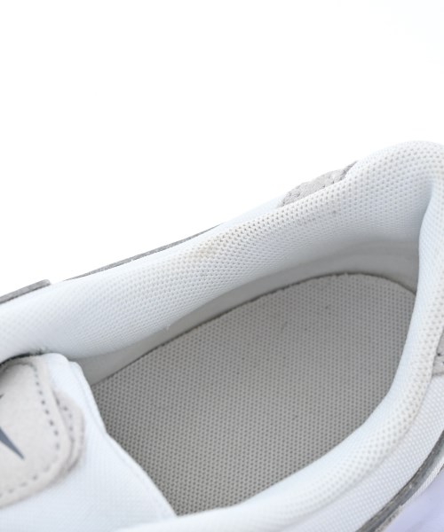 NIKE（ナイキ）スニーカー グレー サイズ:26cm メンズ/2200604158086