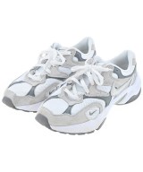 NIKE スニーカー