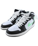 NIKE スニーカー