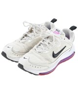 NIKE スニーカー