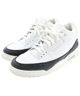 NIKE スニーカー
