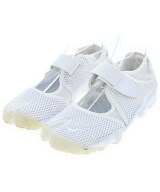NIKE スニーカー