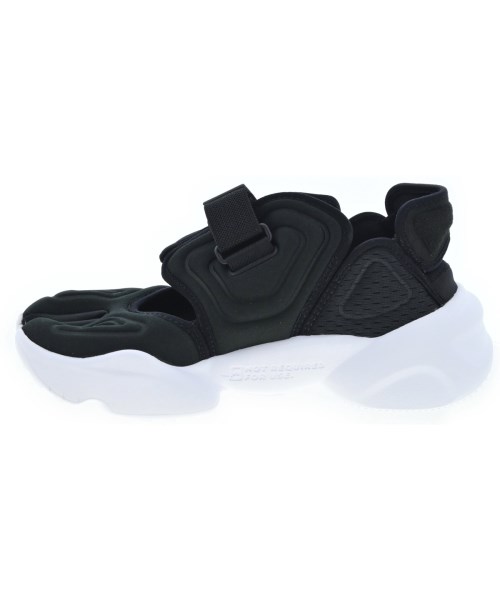 NIKE（ナイキ）スニーカー 黒 サイズ:24.5cm レディース/2200600478041